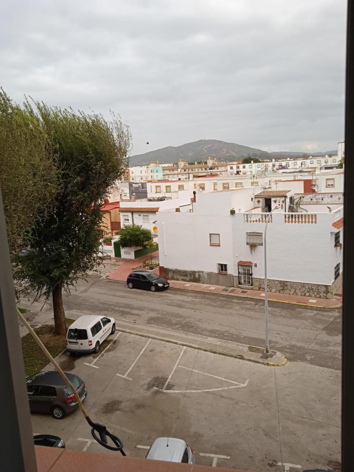 Vistas A 3 Paises Y 2 Continentes 1º Linea De Playa A 5 Minutos De Gibraltar Apartment La Línea de la Concepción Exterior foto